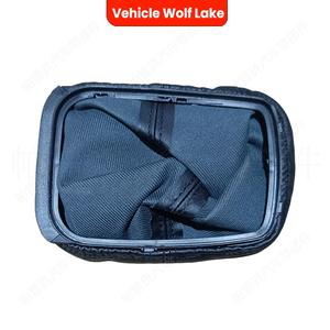 Poignée de levier de vitesse en cuir Vehicle Wolf Lake, 6 vitesses intégrées, pour Volkswagen Golf 4 - Product Image 2