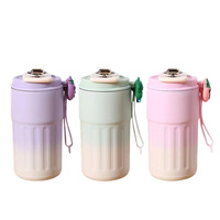 Thermos en acier inoxydable à affichage de la température de haute valeur, couleur dégradée, tasse à café, mesure numérique, maintien de la chaleur de 6 à 12 heures
