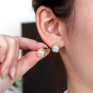 Round Ice flower cut lab created diamond <b>stud</b> <b>earrings</b> set Trendy Individual custom <b>fine</b> jewellry real 10k 14k 18k gold <b>earring</b> - Product Image 3