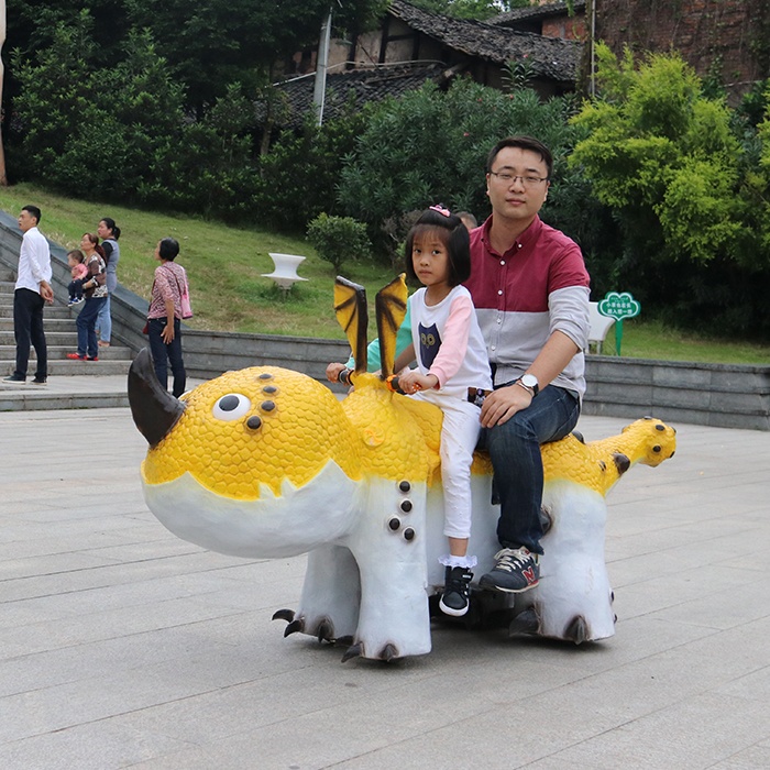 로봇 공룡 사용 유원지는