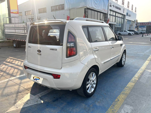 2013 <span class=keywords><strong>Soul</strong></span> 1.6L Automatique 123 CV Moteur L4 5 Portes Émissions Euro IV Phares LED Intérieur Sombre Cuir R16 Gauche Vente Flash - Product Image 3