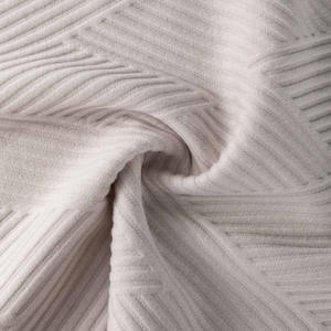 Design géométrique Jacquard <span class=keywords><strong>Jersey</strong></span> Tissu 350gsm Heavy Weight Poly <span class=keywords><strong>Viscose</strong></span> Stretch <span class=keywords><strong>100</strong></span>% Polyester Girls Overcoat Warp for Cars - Product Image 4