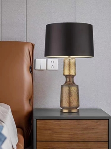 Thanh lịch ánh sáng màu xanh lá cây Thủy Tinh cơ sở đèn bàn vải Chụp đèn cạnh giường ngủ LED khách sạn hiện đại sứ đèn - Product Image 5