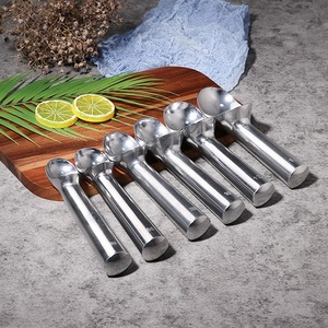 Hot bán OEM <span class=keywords><strong>2</strong></span> oz Ergonomic kim loại hợp kim nhôm <span class=keywords><strong>Ice</strong></span> Cream <span class=keywords><strong>Scoop</strong></span> với lớp phủ điện <span class=keywords><strong>Ice</strong></span> Cream Spoon <span class=keywords><strong>Scoop</strong></span> Set - Product Image 3