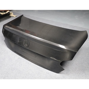 Panneau de porte et hayon en fibre de carbone pour mise à niveau automobile, état neuf, compatible avec M2 G42/G87 2022-2025, Marque OUER - Product Image 3