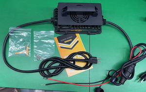 Cargador de batería de litio de 14.6V 10Ah - Product Image 5