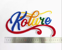 Patchs brodés en feutre 3D colorés de haute qualité avec logo Cheni, lettres thermocollantes en forme de cœur pour sweats à capuche et chapeaux