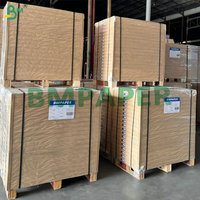 Papier couché léger (LWC) 60-65 g/m², finition soie/brillant/mat, pour brochures, inserts et envois directes