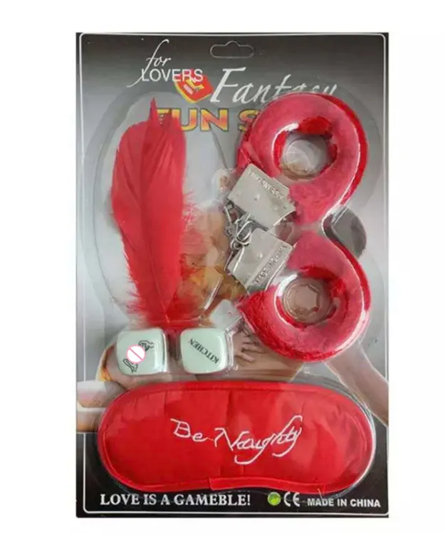 Kit Borgol Merah Muda Hitam 4 Buah-Set Borgol Dadu Seks Spanking Bulu Penutup Mata Kacamata Menggoda Eksotis Seksi Mainan untuk Kekasih