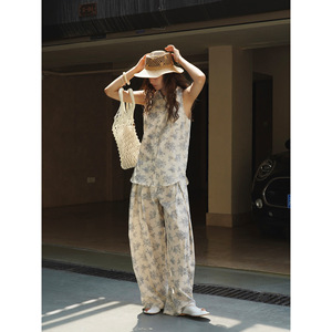 Novedad de verano, pantalones casuales plisados con estampado de plantas de estilo de moda <span class=keywords><strong>parisina</strong></span>, pantalones adelgazantes tridimensionales para mujer - Product Image 2