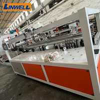 Machine de superposition pour la fabrication de panneaux de ventilation extensibles en nid d'abeille d'aluminium pour armoires de cuisine - Guangdong