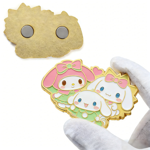 Imanes de Refrigerador de Esmalte Suave 2D 3D de Metal con Logotipo de Diseño Personalizado de Fábrica OEM, Imán de Refrigerador Personalizado - Product Image 2