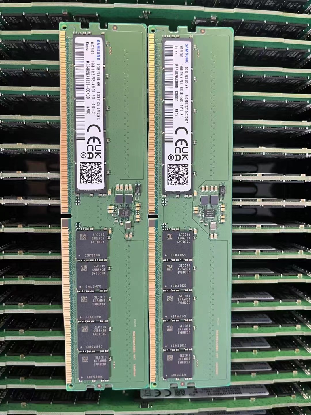 16GB