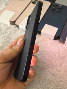 Téléphone 16 débloqué d'origine, 95% neuf, 128 Go / 256 Go / 512 Go, 5G débloqué, en stock, MOQ 1, disponible en gros - Product Image 5