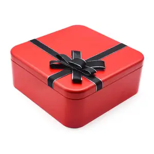 Hızlı teslimat kırmızı teneke kutu gıda hediye depolama paketleri kare Metal kutu kurdelalı kutu