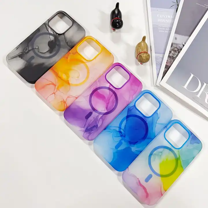 iPhone 15 silicone cases: new colors, hands on