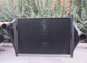 Refroidisseur de moteur Intercooler pour FREIG/HTLI/<span class=keywords><strong>NER</strong></span> FL CENTURY CLASS BHTD3521 4401-1709 2101-3702 - Product Image 5