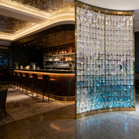 Cloisons de luxe ovales en verre et acier inoxydable avec éclairage, séparateurs de salon, panneaux de cloisonnement métalliques