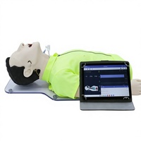 Simulador de Manejo de Vías Respiratorias Difíciles con Retroalimentación por Software y Evaluación Automática