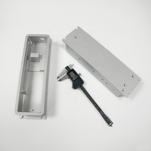 Tùy chỉnh công nghiệp bao vây & <span class=keywords><strong>CNC</strong></span> phay bộ phận tùy chỉnh chiều dài tấm kim loại chế tạo tùy chỉnh tấm kim loại thành phần - Product Image 1