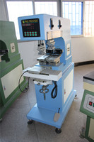 Machine d'impression pneumatique semi-automatique pour tampons de semelles et tampons de logo, et machine d'impression pour tampons de poêles à frire, Prix