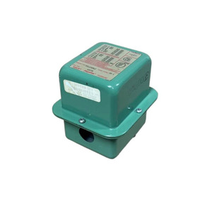 Magnetron M24FB-610, pièce pour four à micro-ondes industriel, fonction d'évacuation, modèle sur mesure - Product Image 1
