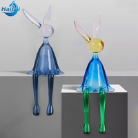 Décorations d'intérieur de luxe créatives faites à la main, en fer et résine, ornements de lapin aux longues oreilles assis pour les meubles TV et les entrées
