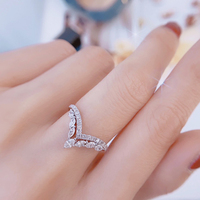 Anneaux de fête de mariage pour femmes Chic Design délicat accessoires féminins modernes avec bijoux en pierre de Zircon en cristal brillant