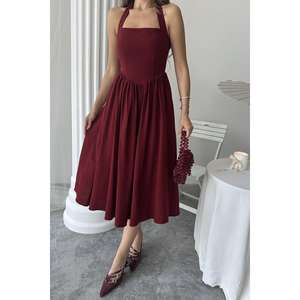 Robe de soirée en lin bordeaux à col licou, coupe trapèze, taille naturelle, respirante - Product Image 1