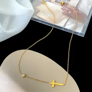 Groothandel Nieuwe Roestvrij Staal Vergulde Retro Eenvoudige Vrouwen Hanger Chocker Kruis Diamanten Ketting