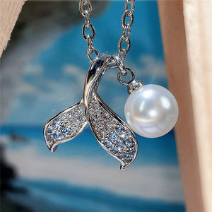 Collana con Ciondolo a Coda di Sirena per Donne, Stile Barocco, Ispirata alla Natura, Catena per Clavicola - Product Image 3