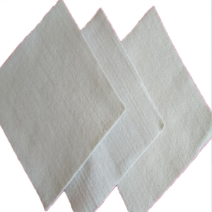 Tissu géotextile non tissé perforé par <span class=keywords><strong>aiguille</strong></span> blanche de <span class=keywords><strong>fibre</strong></span> d'agrafe pour le système de stabilisation de pente de port Geo Fabric - Product Image 6