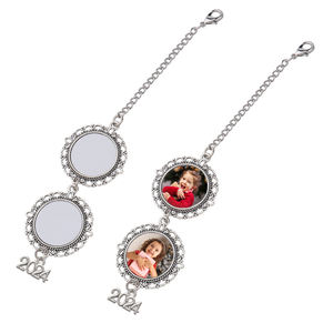 Pendentifs vierges personnalisés Photo commémorative Bouquet <span class=keywords><strong>de</strong></span> mariage Sublimation Graduation Cap Charms Broche en métal avec <span class=keywords><strong>ailes</strong></span> d'ange - Product Image 6