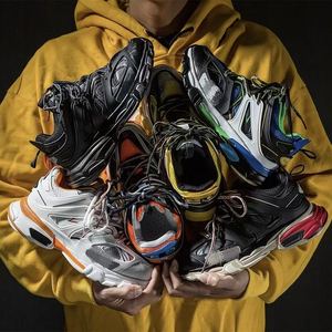 Nuove <span class=keywords><strong>Scarpe</strong></span> Casual di Lusso per <span class=keywords><strong>Uomo</strong></span> e Donna, Traspiranti con Fodera in Rete Morbida, Chiusura con Lacci, Suola in TPU 7.0, Stile da Passeggio - Product Image 4