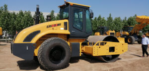 Китайский бренд <span class=keywords><strong>Shantui</strong></span> <span class=keywords><strong>SR12</strong></span>-<span class=keywords><strong>5</strong></span>: 12-тонный одновальцовый вибрационный каток для продажи - Product Image 6