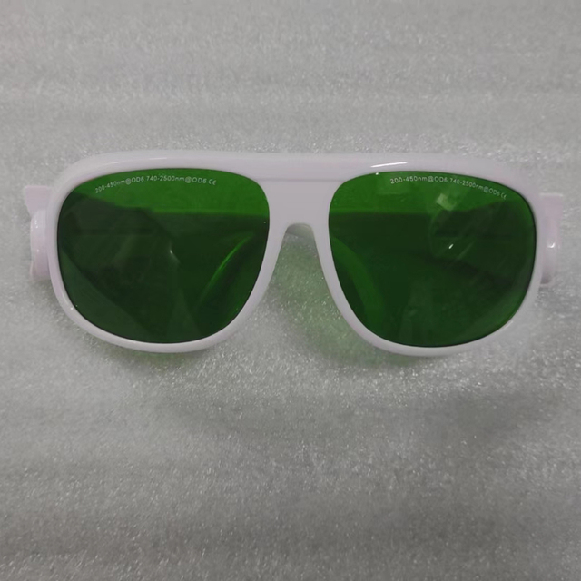 Laser Safety Goggles 1064nm with CE 820 nm to 1720 nm Fiber Optic Laser Safety Goggles 200~450nm @OD6 740~2500nm @ OD6 CE