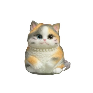 Jouet en peluche chat mignon fait main avec effet de musique et de pétrissage, cadeau unisexe pour enfants - Product Image 1