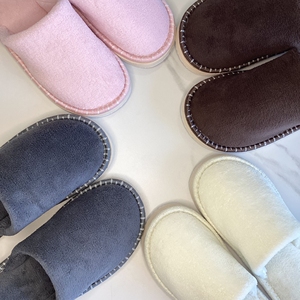 Pantofole in pile color corallo morbide e confortevoli <span class=keywords><strong>per</strong></span> <span class=keywords><strong>la</strong></span> <span class=keywords><strong>casa</strong></span>, pantofole da regalo promozionali <span class=keywords><strong>per</strong></span> gli ospiti in vendita - Product Image 2