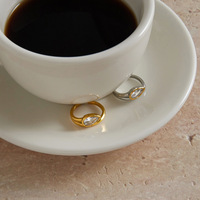 Bague ouverte en zircon Sonata pour femme, bicolore or et argent, avec cristaux scintillants, cadeau idéal pour le quotidien, finition dorée.