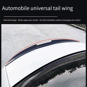 Alerón trasero con patrón de fibra de carbono para coche, universal, sin necesidad de taladrar, alerón creativo y personalizado en forma de hoja. - Product Image 4