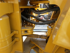 รถตักล้อยาง Cat 950G ปี 2020 มือสอง รับน้ำหนักได้ 15 ตัน พร้อมเครื่องยนต์ เกียร์ และปั๊มเดิมๆ กำลัง 92 กิโลวัตต์ ใช้งาน 2500 ชั่วโมง เหมาะสำหรับงานฟาร์ม - Product Image 6