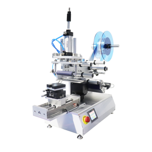 מכונת תיוג שטוחה חצי-אוטומטית חדשה לבקבוקים וזכוכית עם מנוע תיוג מהיר - Product Image 1