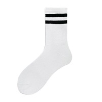 Chaussettes de sport personnalisées pour le basketball, la course et la randonnée – Chaussettes de randonnée mi-mollet professionnelles pour activités de plein air avec logo personnalisé