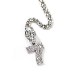 Nuova Collezione Collana con Ciondolo Numerico in Ottone con Zirconi Cubici per Uomo e Donna, Colore Oro Rosa - Product Image 2