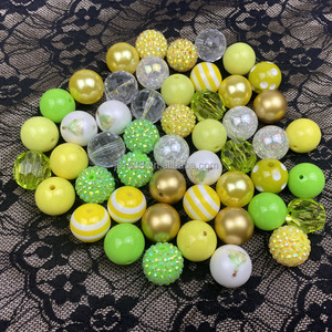 Cuentas acrílicas <span class=keywords><strong>de</strong></span> estilo mixto con estampado <span class=keywords><strong>de</strong></span> <span class=keywords><strong>princesa</strong></span> verde amarilla para hacer joyas, cuentas redondas <span class=keywords><strong>de</strong></span> <span class=keywords><strong>chicle</strong></span> <span class=keywords><strong>de</strong></span> 20mm para bolígrafos, venta al por mayor - Product Image 1