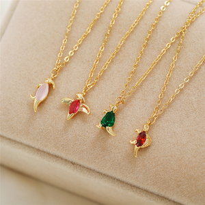 ROXI Collar con Colgante de Dinosaurio con Circonita y Baño de Oro de 18k, Joyería para Niños y Mujeres - Product Image 4