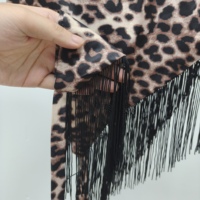 2026 En gros Hijab Modeste Respirant Doux pour la peau à Franges et Pompons, Foulard Triangulaire à Nouer à la Taille, pour Usage Quotidien Musulman