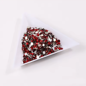 Cristaux de fond de haute qualité Verre à dos non plat en vrac Strass personnalisés en gros - Product Image 4