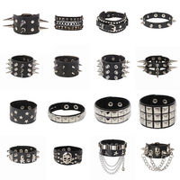 Bracelet manchette tendance en cuir PU et alliage à rivets, style rétro punk hip-hop gothique avec crâne, pour couples - Nouveauté Europe et Amérique