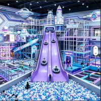 Parc de trampolines populaire pour enfants, équipement de terrain de jeu intérieur commercial, parc d'attractions avec toboggan et piscine à balles